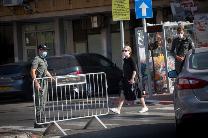 עם ציוד פריצה: שוהה בלתי חוקי נתפס במחסום שהוצב בבני ברק