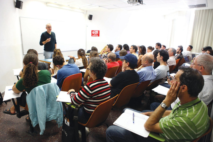 בשורה לחיילים, מפונים ומילואימניקים: הטבה חדשה לרגל שנה אקדמית הבאה