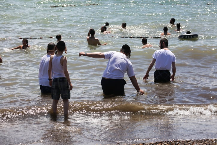 מקרה הידבקות נוסף ב’אמבה אוכלת מוח’; הרופאים נאבקים להציל ילד שאושפז במצב קשה