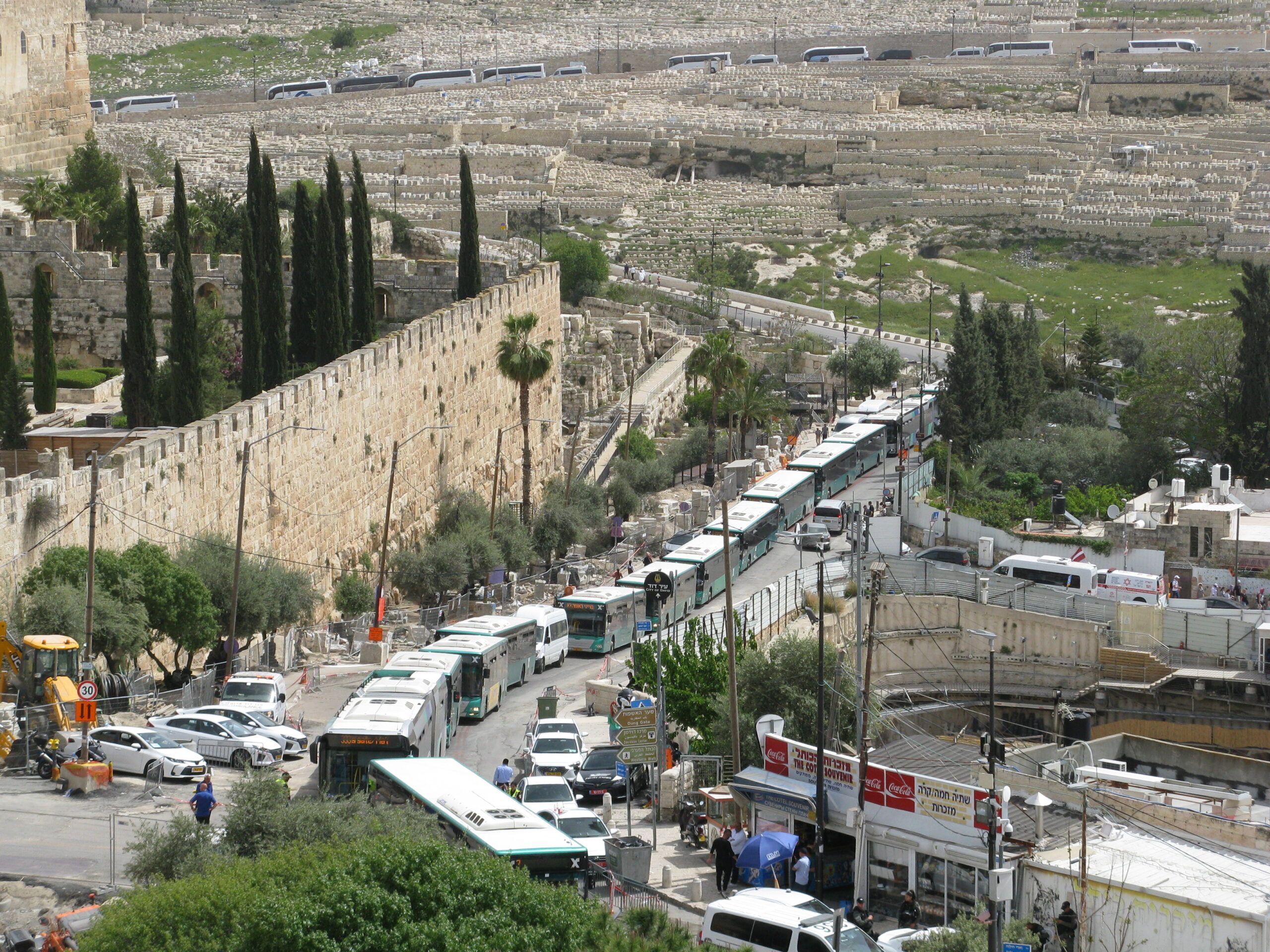 במעמד מיוחד: סיכום יובל שנים של נסיעות אגד לכותל המערבי