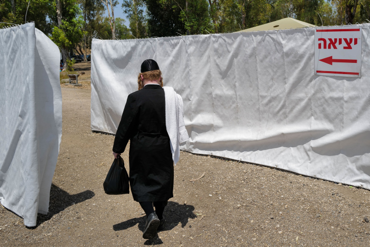 ‘שטייגען’ על חוף הים, ונטילת
ידים בתנאי שטח | מקבץ הלכות נוסף לבין הזמנים