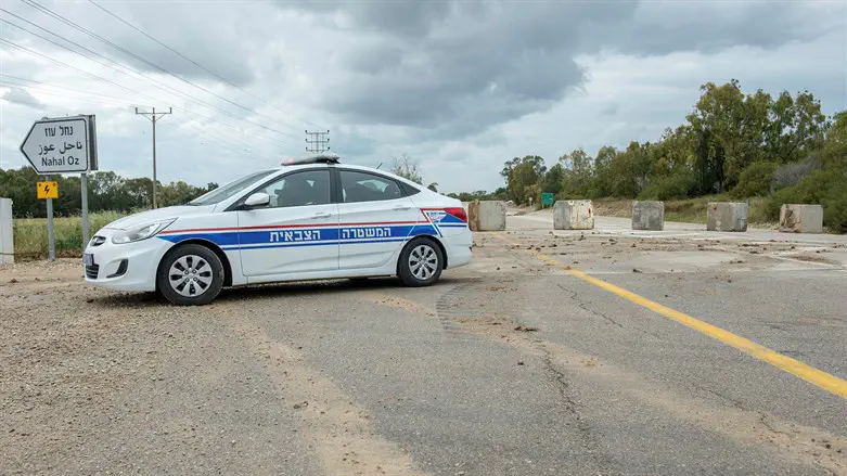 חוקרי מצ”ח פשטו על בסיס עתניאל בדרום הר חברון