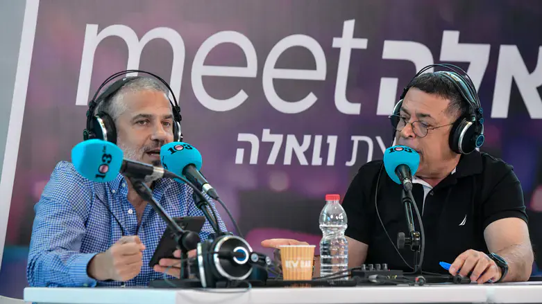 ינון מגל עקץ את שותפו לשידור בן כספית: “כל דבר שאמרת קורה הפוך”