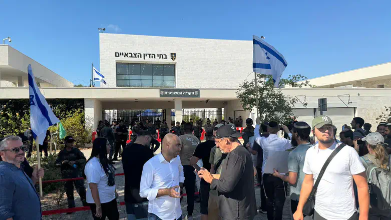 החשד להתעללות במחבל נוח’בה: הוארך מעצרם של חמישה חיילים עד ליום שלישי