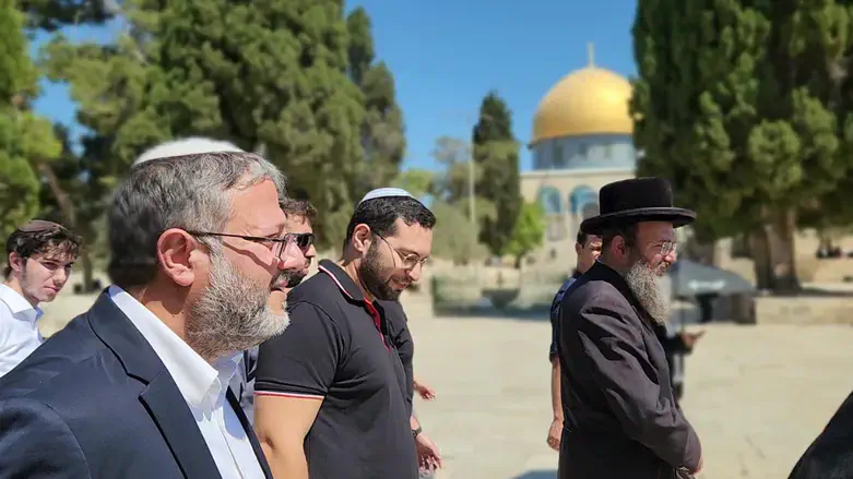 מנהיג התנועה האיסלאמית על הריסת בתים: “אנו בזירת מלחמה”