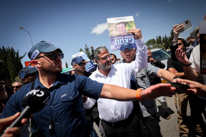 לא רק בקבינט; בן גביר בהודעה רשמית: רונן בר היה צריך לקבל ב-8 לאוקטובר – איגרת פיטורים