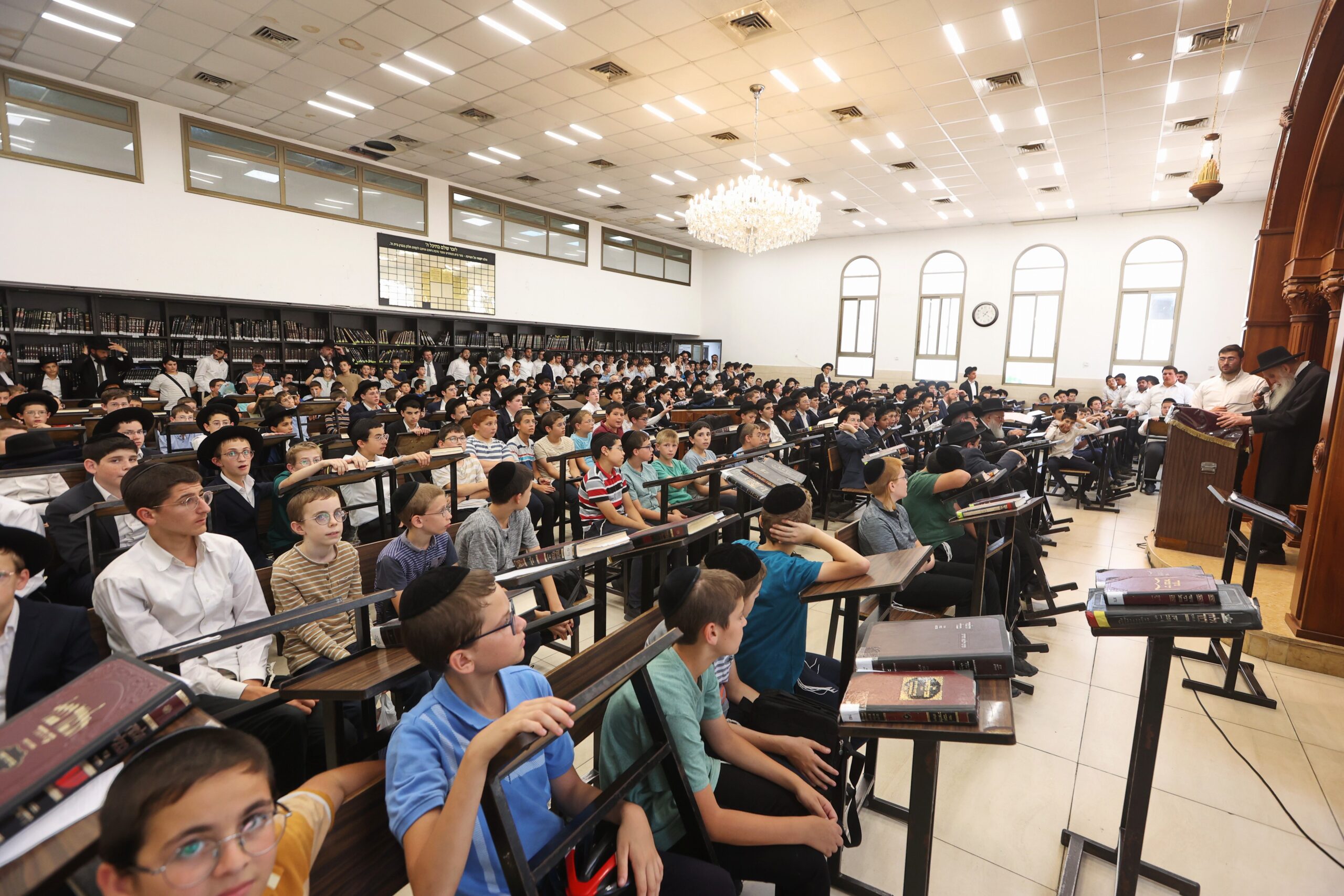 ראש הישיבה הישיש מארה”ב חיזק את ילדי ובחורי בית שמש