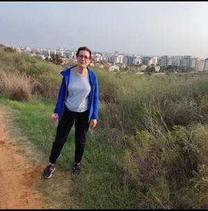 הנרצחת בפיגוע בחולון היא רינה דניב בת 66, בעלה נפצע קשה