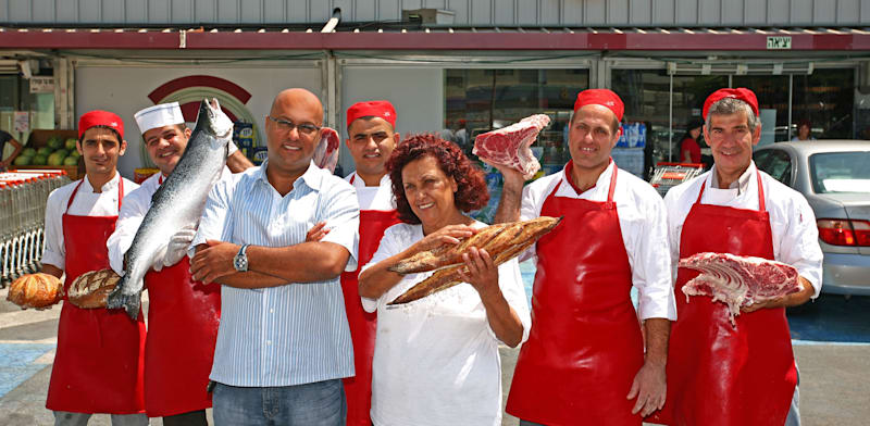 האם הציבור בת”א יחלץ את בעלי חברת המזון מחובות וערבויות של מאות מיליוני שקלים