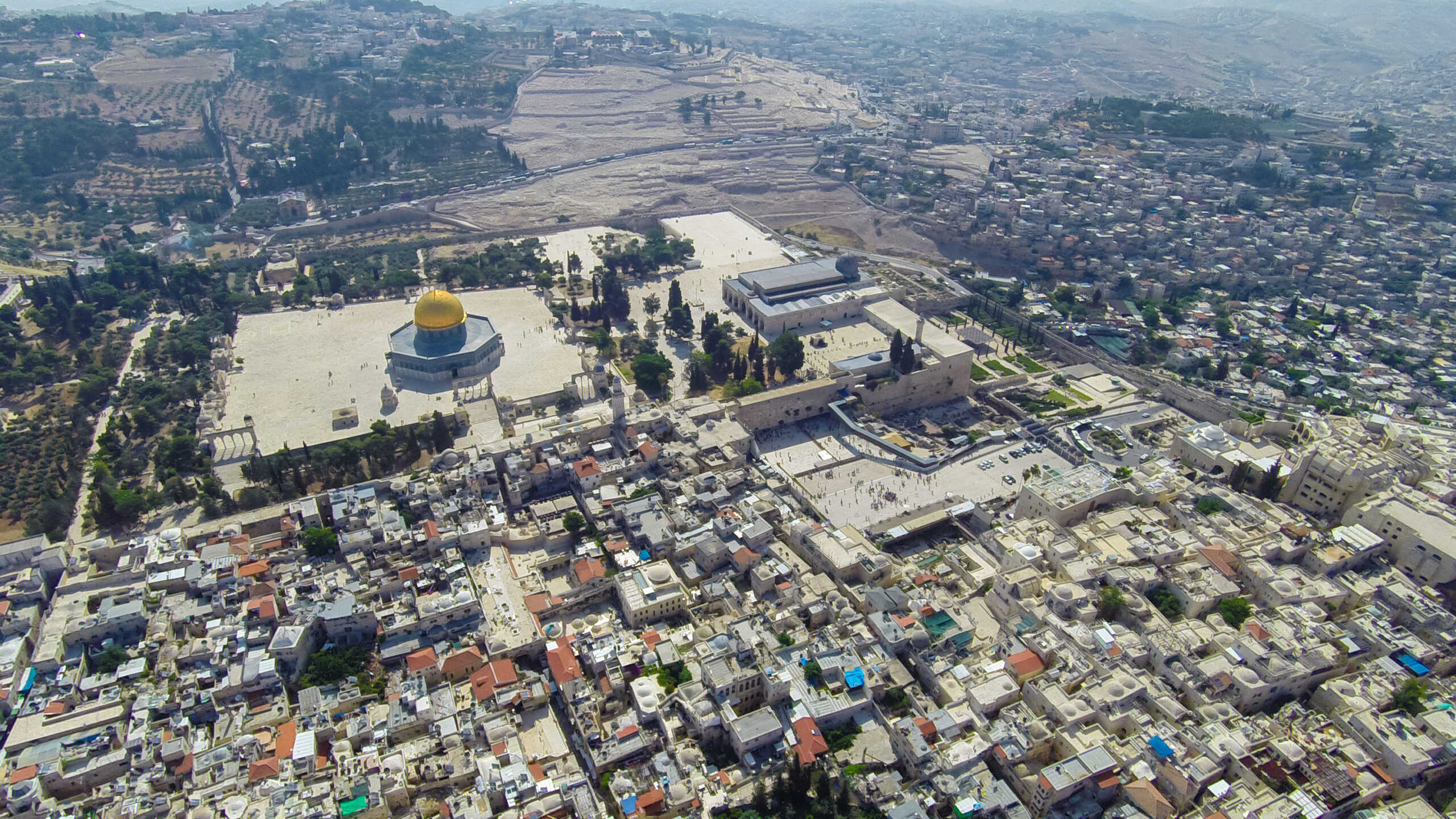 “הר הבית בידינו”, האמנם?! | סקירה היסטורית על המקום שעלול להבעיר את האזור