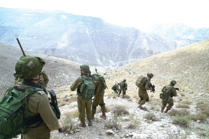 נעם תיבון: “לפני שמגיעים למלחמה בצפון, צריך להרגיע את הדרום ולהגיע לעסקה”