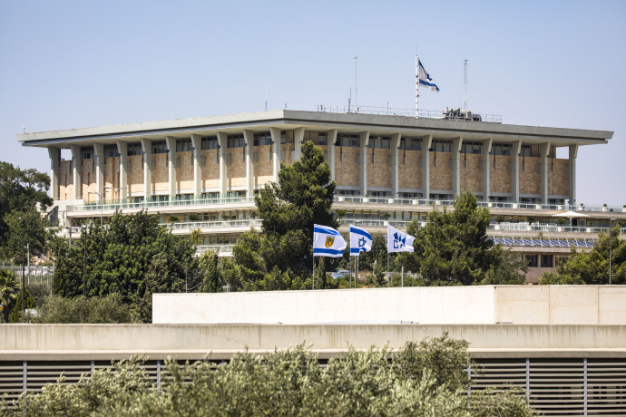 שבוע מורכב וסוער צפוי לקואליציה – ולא רק מבחינה ביטחונית