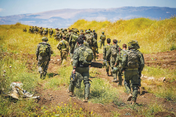 לא זבנג וגמרנו: “ישראל נערכת למתקפה איראנית בת מספר ימים”