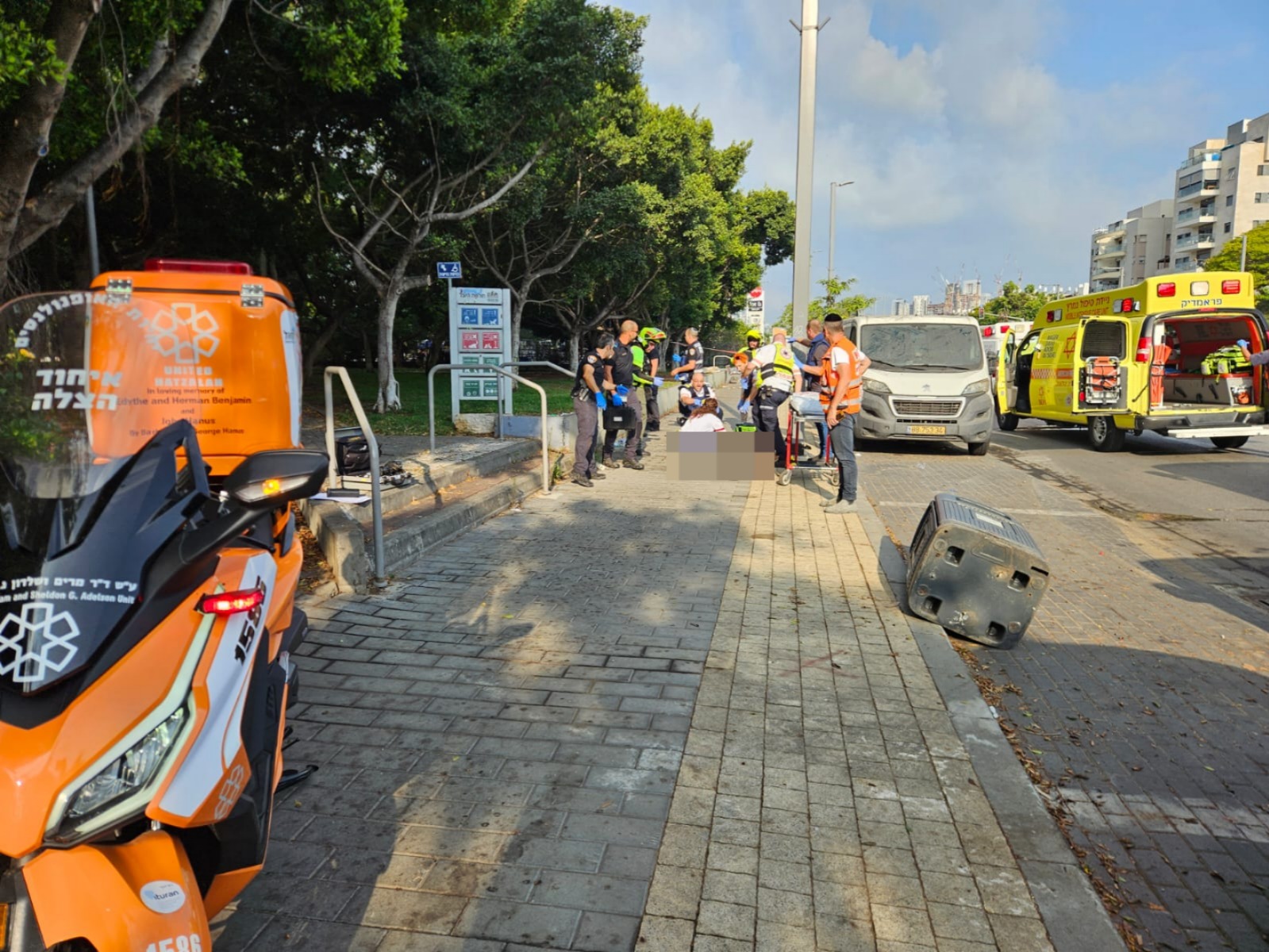 הרוגה ופצועים בפיגוע בחולון | לוחם שריון נפצע קשה בעזה