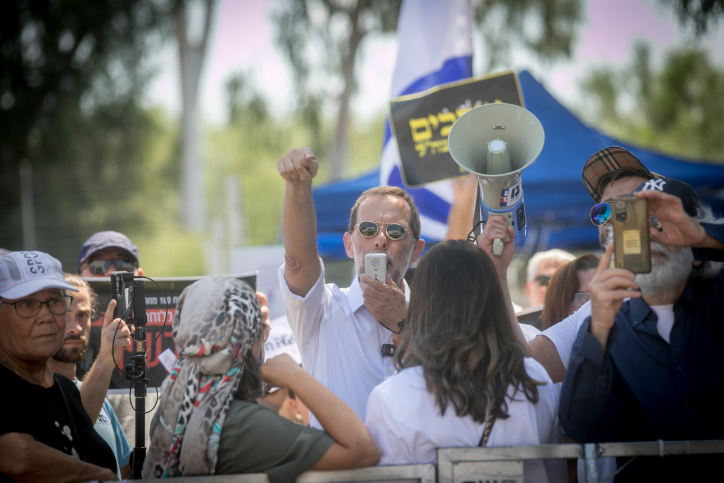 מעצרם של החיילים מ’שדה תימן’ שנעצרו בחשד לפגיעה במחבל נוח’בה הוארך ביומיים 