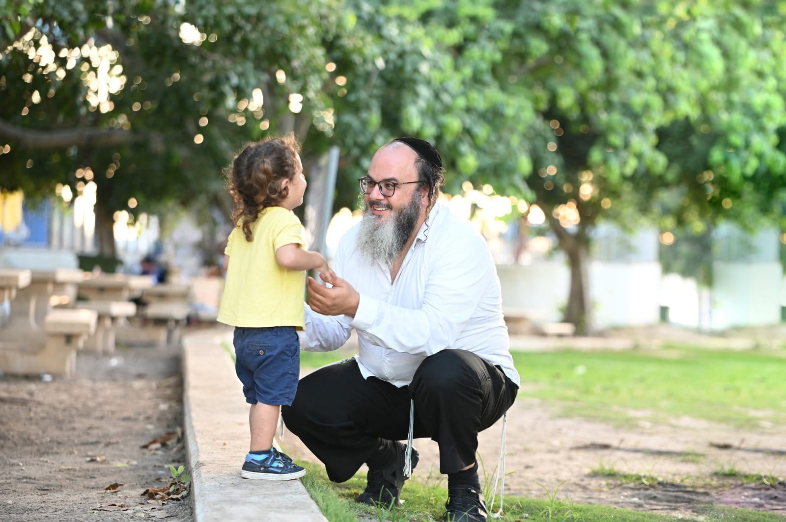 “הפרויקט
של הלב” מארחים את יונתן שחר:  “ילדי
היקר”