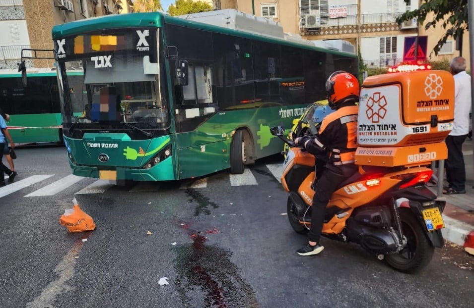 בת 60 נדרסה מאוטובוס ציבורי בראשון לציון – מצבה קשה