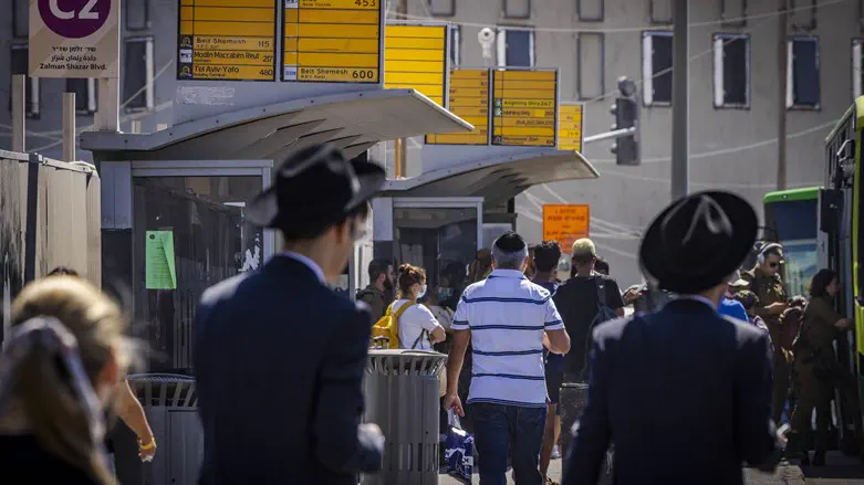 עשרות קווים בוטלו: צמצום בתחבורה הציבורית בשבת