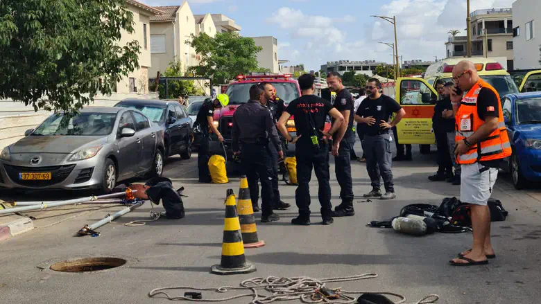 מזכרת בתיה: מחוסר הכרה נלכד בבור ביוב