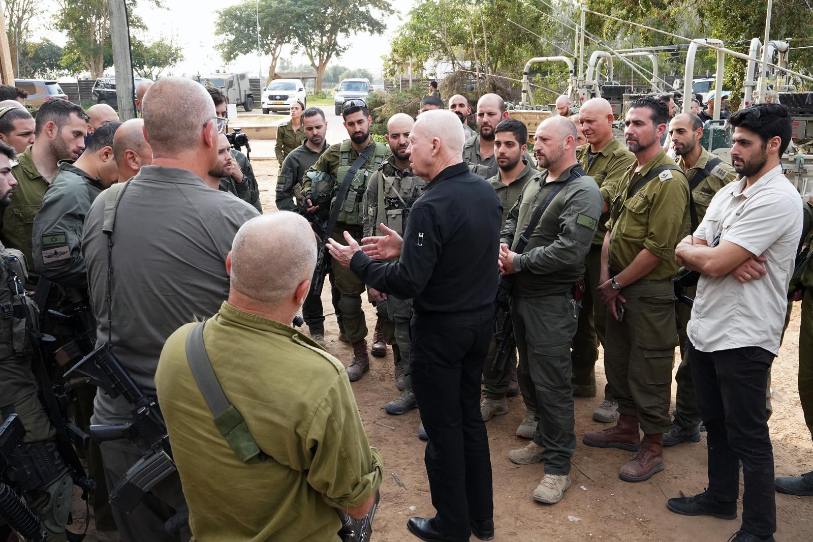 לא לוקחים סיכונים: האוגדה המובחרת עולה מעזה לגבול הצפון