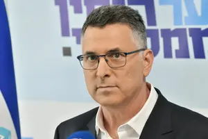 ח”כ רייטן נגד סער: “מנוגד לכל היגיון להחליף שר ביטחון בעת הזו”