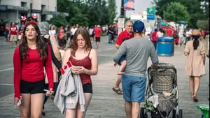 “בקנדה אין טילים”: המשפחה שעזבה את הארץ בגלל המצב