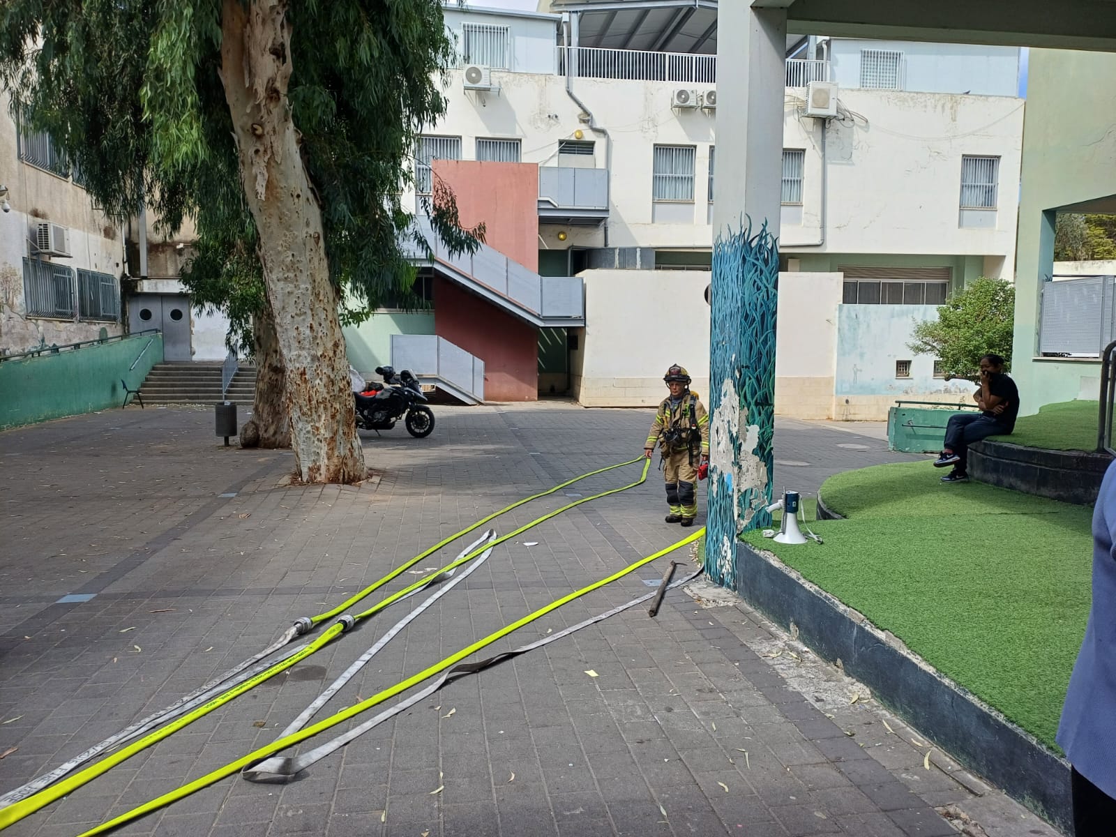 בזמן הלימודים: בית הספר בבני ברק התלקח – התלמידות פונו