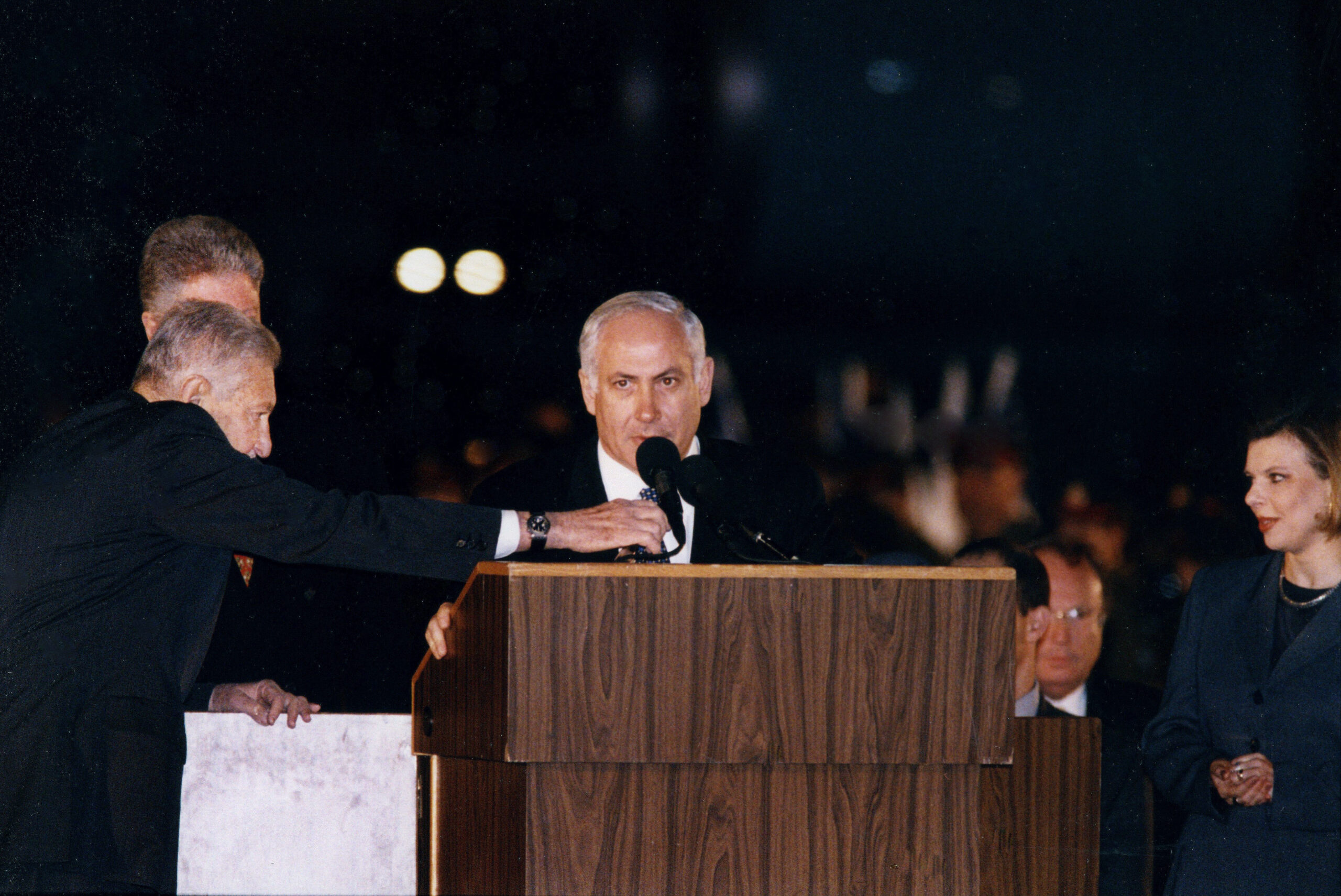 מדוע הנשיא לשעבר עזר ויצמן אמר: “הצרה היא שאייכלר צודק”?