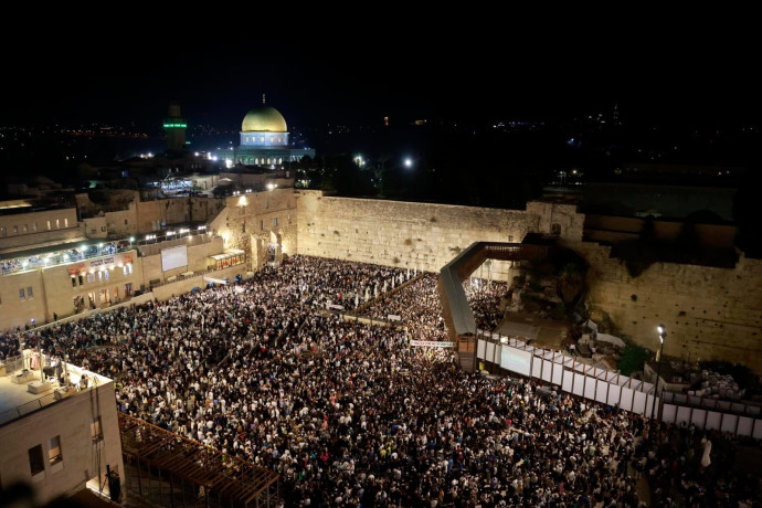 בשיא המתיחות: משטרת ירושלים השלימה את היערכותה לקראת חגי תשרי