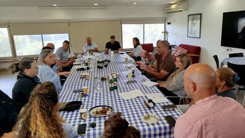 “חיים במציאות בלתי נתפסת באזור מלחמה”