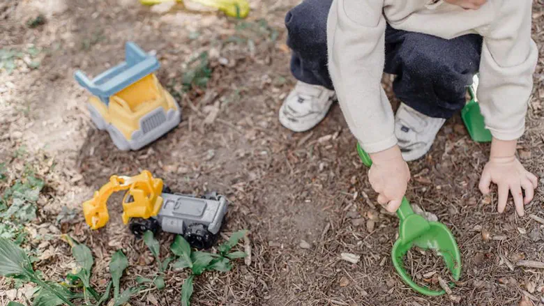 משחקי חצר לילדים: כך תבחרו את המשחקים המהנים והחינוכיים ביותר