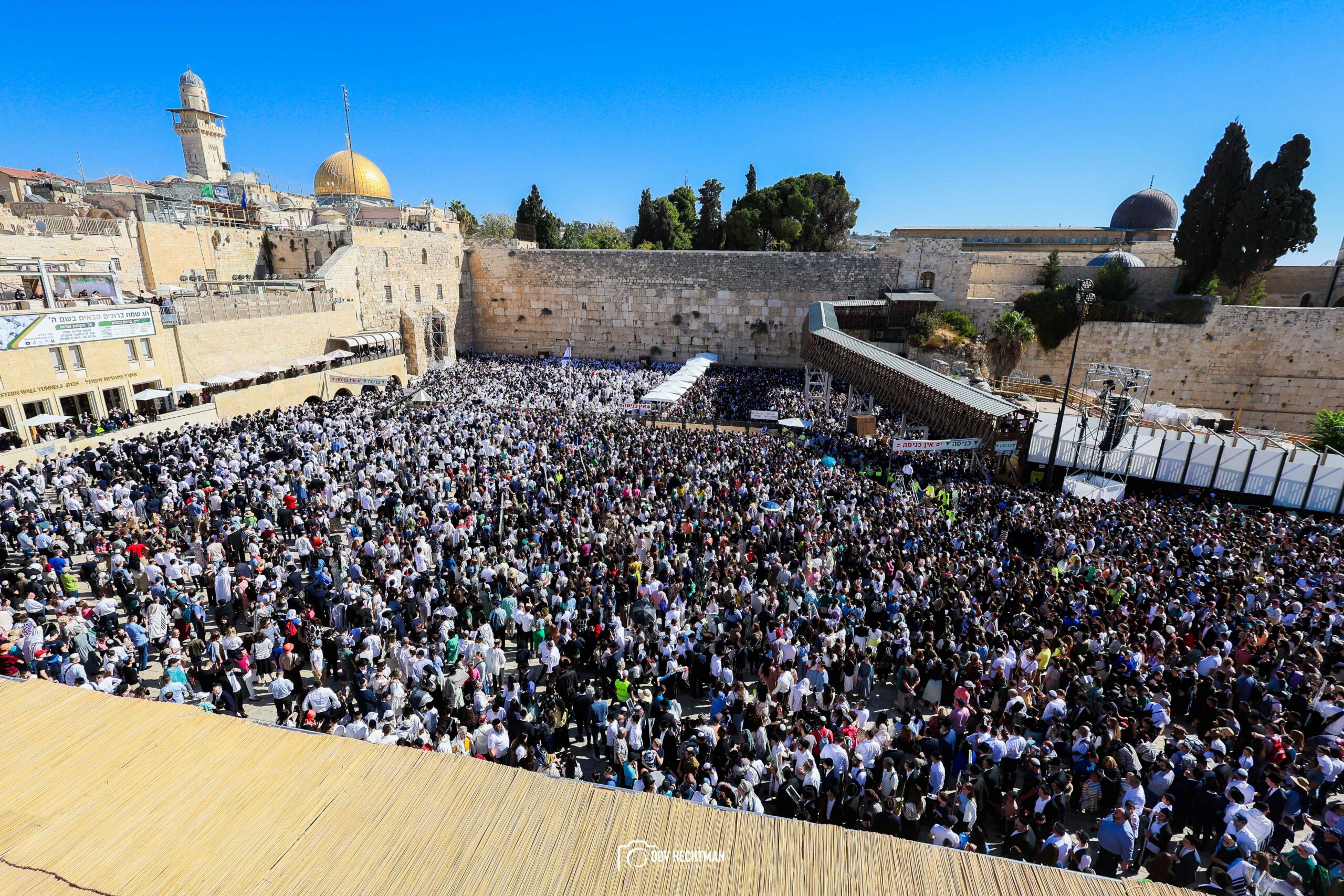 המונים השתתפו במעמד ‘ברכת הכהנים’ המסורתי בכותל | צפו