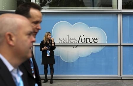 TD Cowen זהירה לגבי מניית Salesforce למרות התקדמות ה-AI של Agentforce