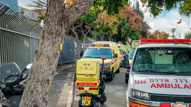 קריית אתא: בת 60 התמוטטה בדרכה למרחב מוגן