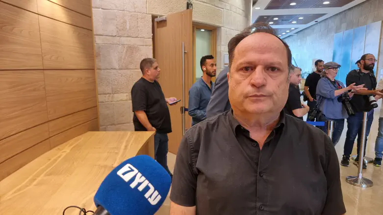 האב השכול איציק בונצל: “נפגשתי עם גלנט, ישבתי המום ויצאתי מזועזע”