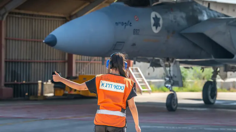 הסיבה שהטילים פוגעים בדיוק למרות המרחק והמשקל | צפו