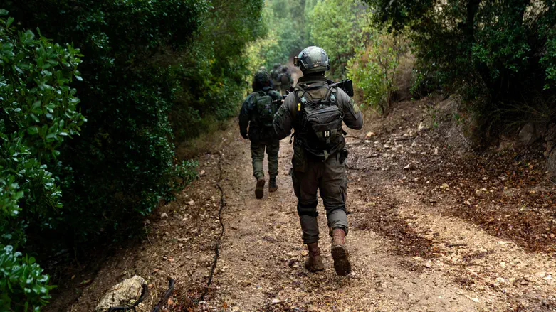 תיעוד: בלב מעוזי חיזבאללה, רגע לפני הפסקת האש