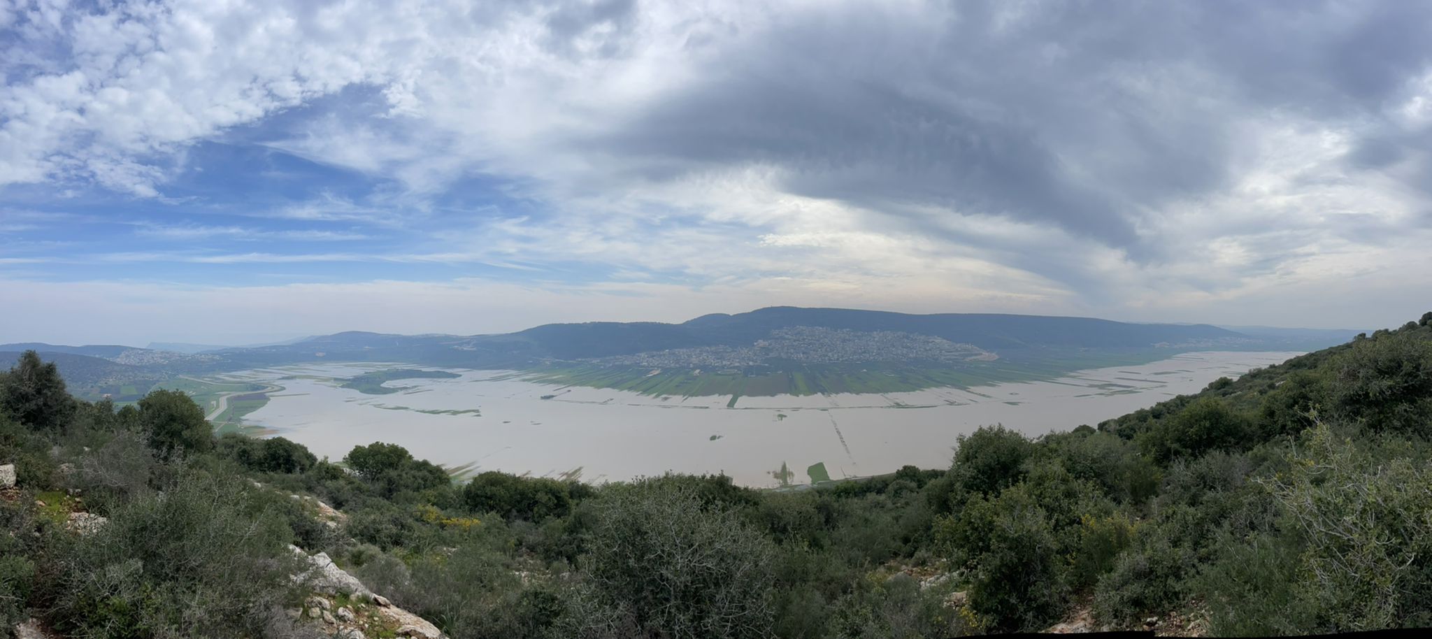 מזג האוויר: קר מהרגיל, גשמים מלווים בסופות רעמים בצפון ובמרכז