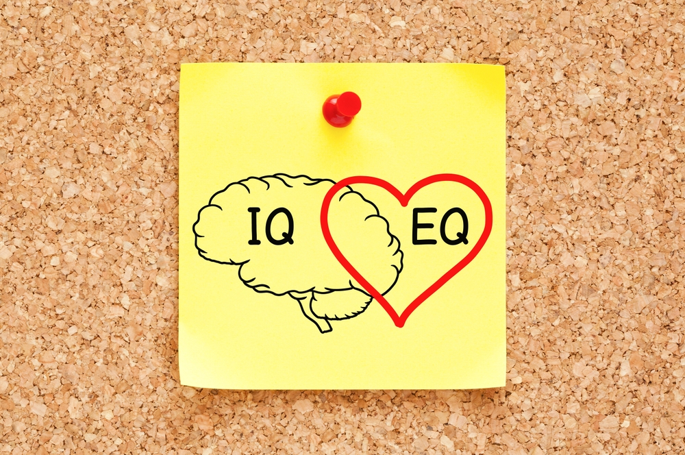 EQ ו-IQ: מה עדיף- מוח מבריק או לב חכם?