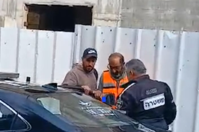 פתח תקווה: שבעה שוהים בלתי חוקיים אותרו בבית ספר בעיר