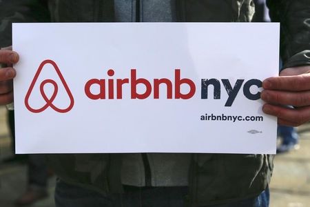 סמנכ”ל הטכנולוגיה של Airbnb, בלוג, מוכר מניות בשווי 81,198 דולר