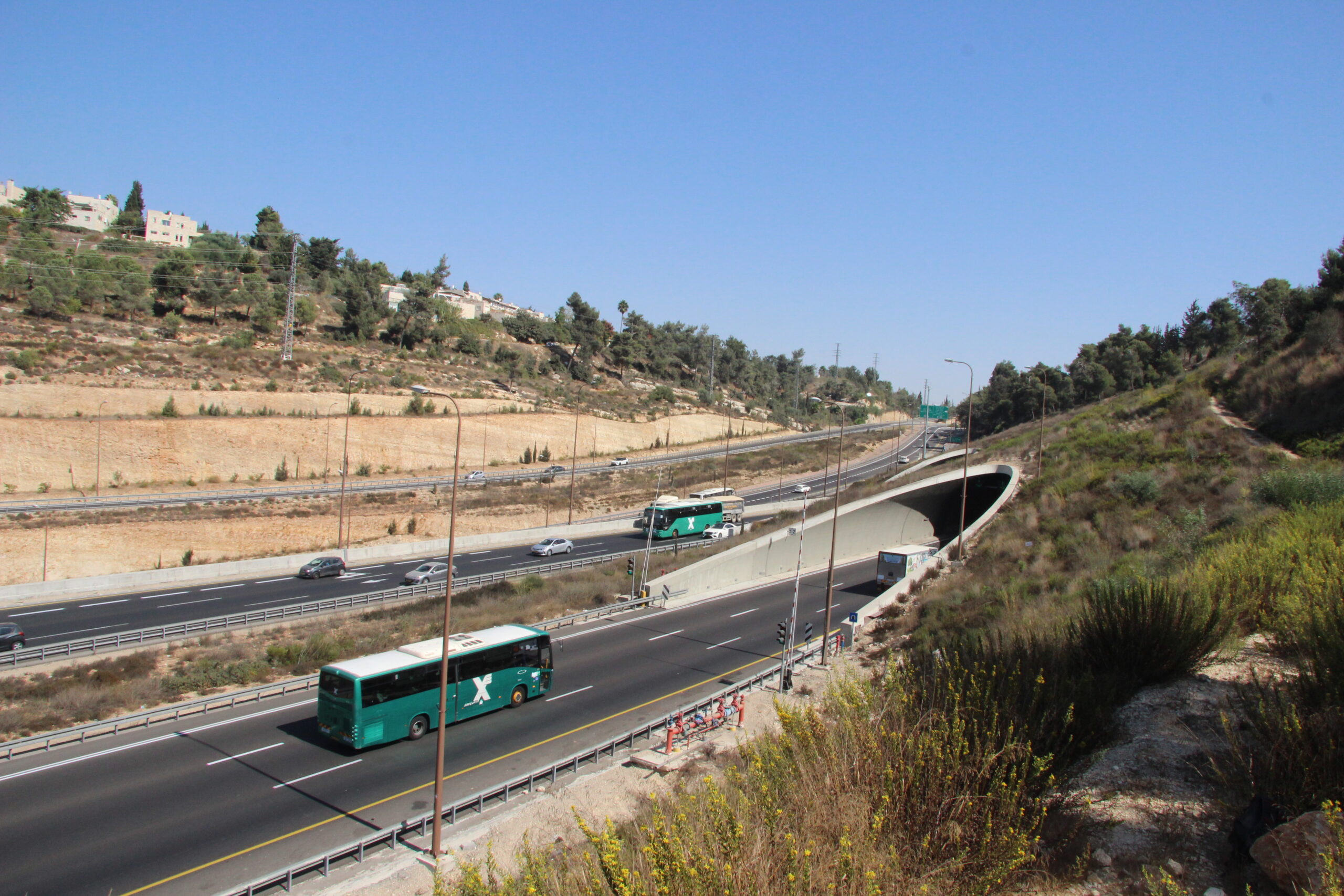 אגד מסכמת בסיפוק את תקופת החגים בריכוזים החרדיים 