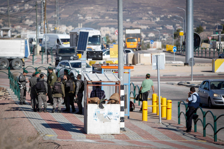 פיגוע ירי בשומרון: מחבלים פתחו באש לעבר רכבים – ונמלטו