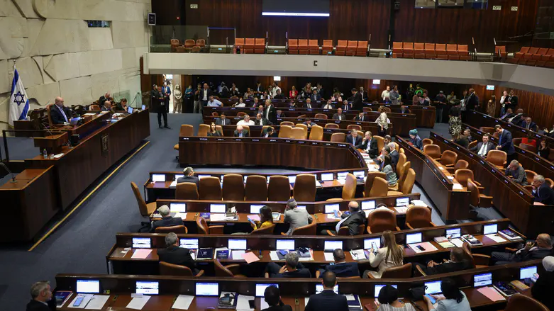 “חוק פלדשטיין” אושר בקריאה טרומית