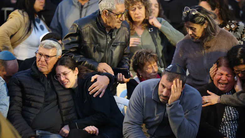 עדן נפרדה מבעלה שנפל בעזה: “זכיתי להיות אשתך, איבדתי את אהבת חיי”