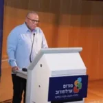 בהחלטה תקדימית: יו”ר ההסתדרות יעיד בבית הדין בתביעה שהוגשה נגדו