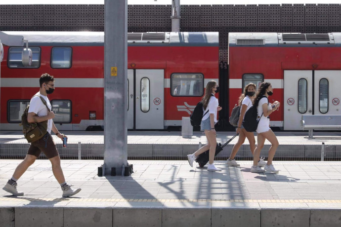 “פתרון השייך לקונספציה”: ביקורת בעוטף על הקמת קיר ביטחון סמוך לרכבת