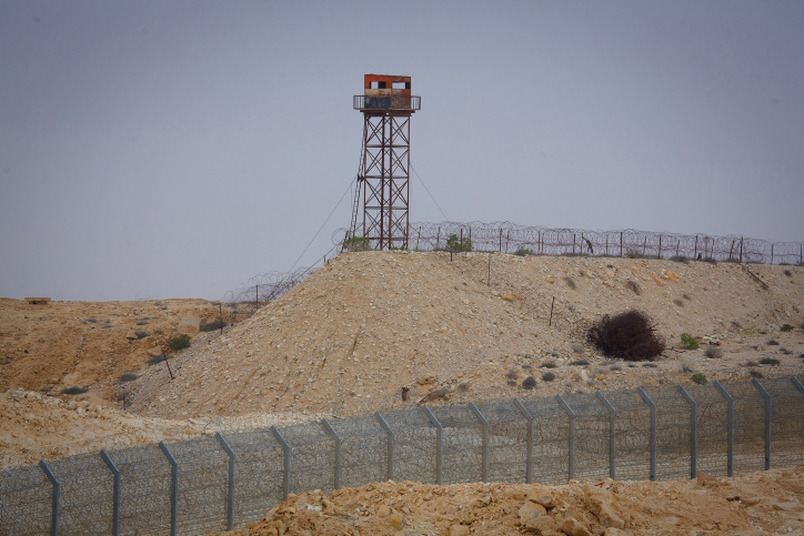 שני בדואים נאשמים שהעבירו נשק ממצרים בעזרת רחפנים