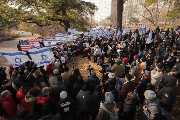 אביו של החטוף עידן אלכסנדר: “הזמן אוזל, אני קורא לכל המנהיגים לפעול עכשיו”