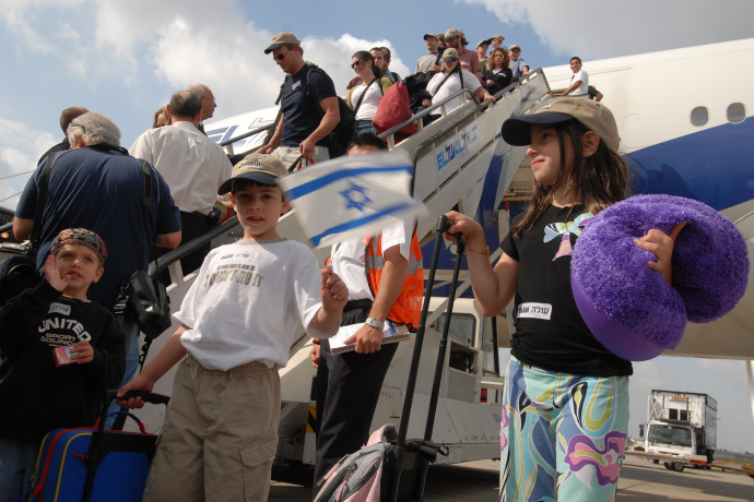 100 מדינות שונות: 35 אלף בני אדם עלו לישראל מאז פרוץ המלחמה